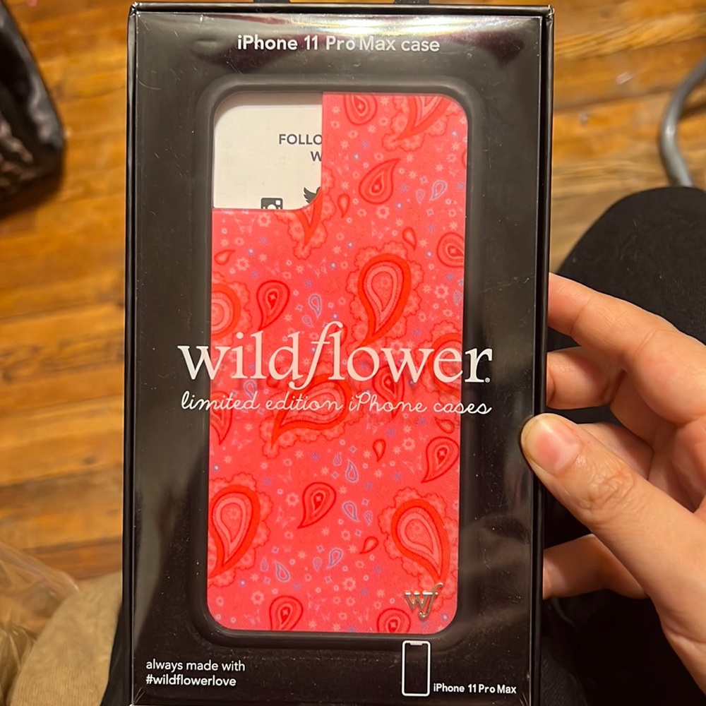 Wildflower iPhone 11 Pro Max case